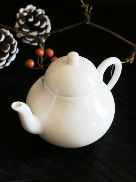 中国茶器「小茶壷／玉磁のひょうたん」【ご予約受付中】 2