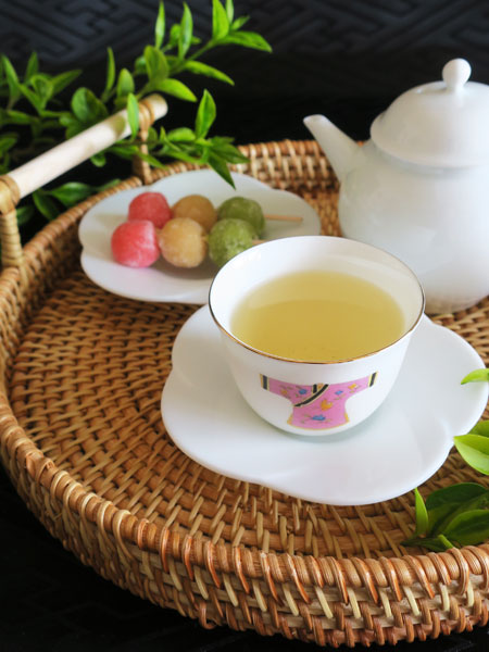 中国茶器「茶托小皿／白い桃花」 3