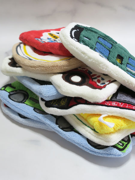 ��5/6�܂ō��`�ŏo�������G�݂������n���h�^�I���u�I�m�^�΁v 3