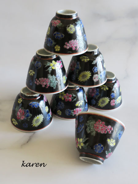 ��5/6�܂ō��`�ŏo���������킽���R-2���i�������g���uBlackflower�^���t�v 3