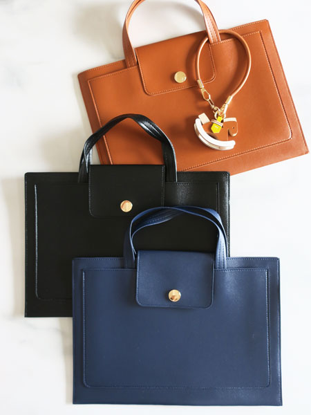 A4���^���\�o�b�O�u�u���E���v 3