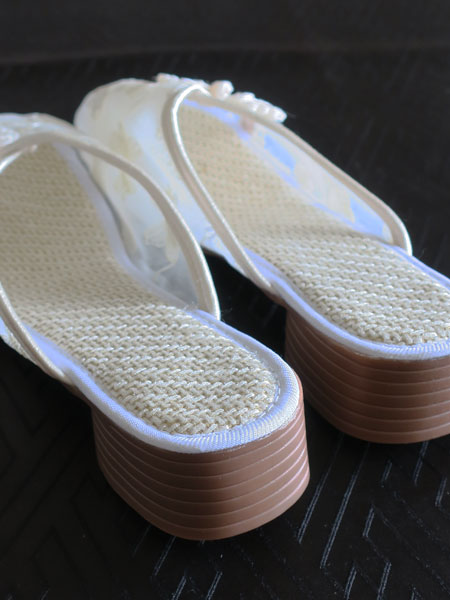��15���܂ł��\����ʉ��i���X���b�p�u�J1-S�^�`���C�i�h���X�^���v 5
