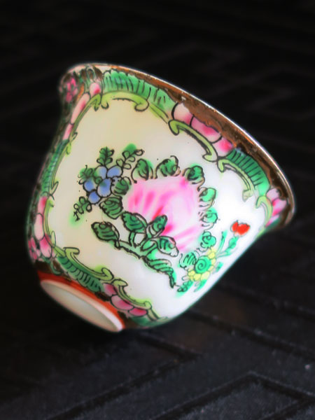 ��5/6�܂ō��`�ŏo���������킽���K���A�ʂ̏����ȂT�̒��t�B 6